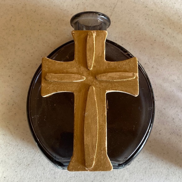 Home Decor - Picture 3 of 10